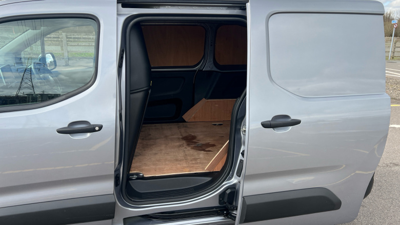 Citroen Berlingo M Diesel 1.5 BlueHDi 1000Kg Enterprise Pro 100ps [6 Speed]